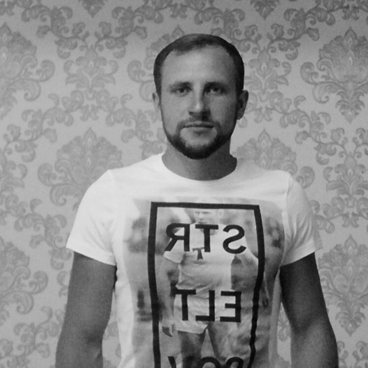 Александр Коваленко