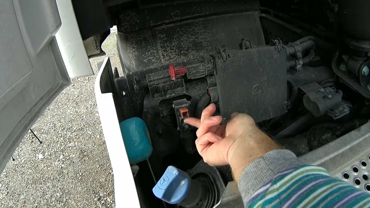 Прикуривание грузового автомобиля