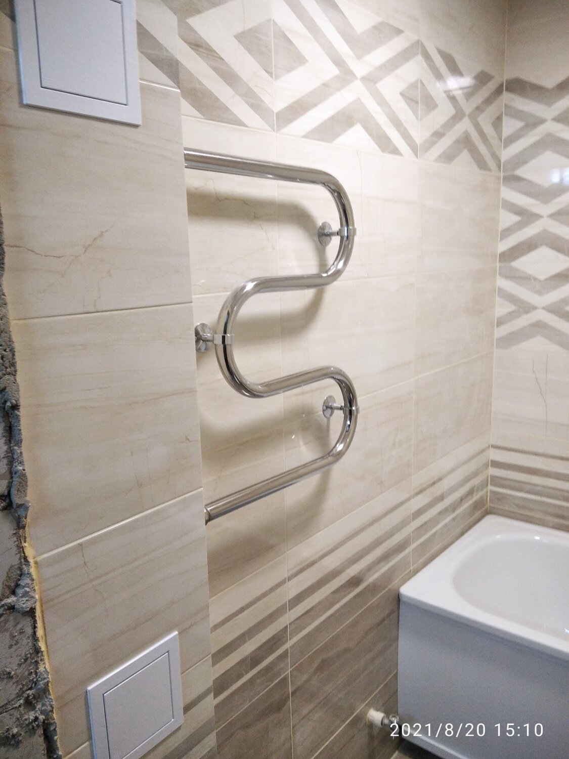 полотенцесушитель электро 25 ш-обр 450х570 поворотный /терминус, полотенцесушитель, полотенцесушитель в коробе, полотенцесушитель крепление к стене, раздельный санузел в новостройке