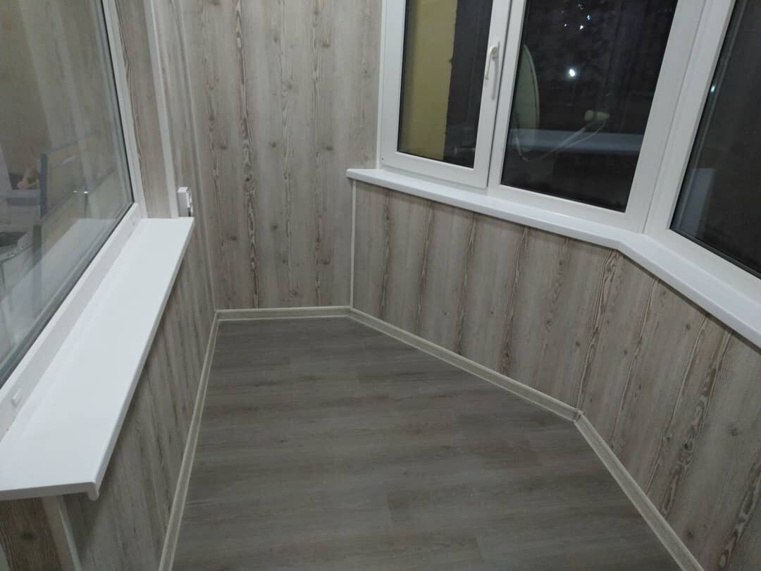 отделка балкона панелями, отделка балкона пластиковыми панелями, отделка балкона панелями ламинатом, отделка балкона панелями мдф, отделка балкона ламинатом