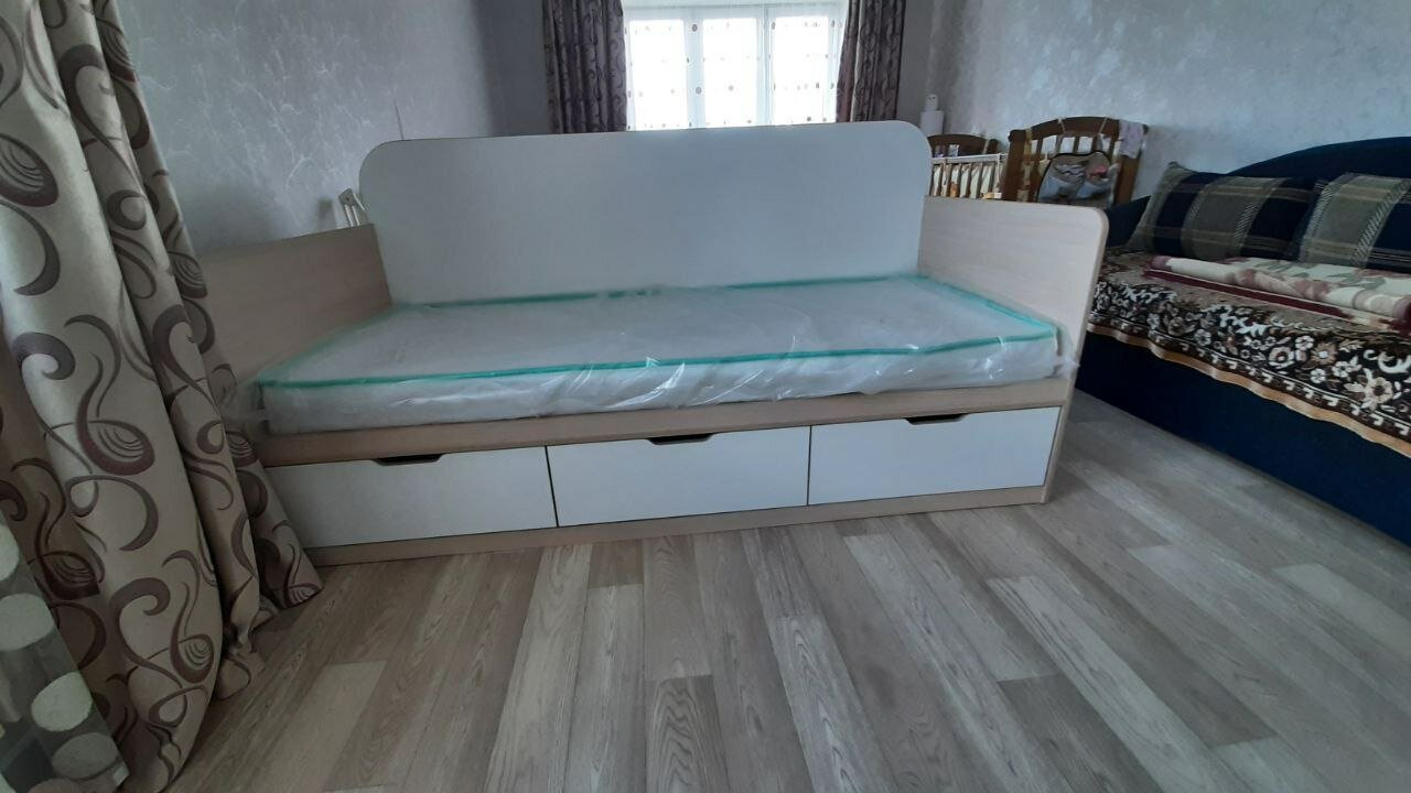 детский диван кровать, кровать детская, односпальная кровать, кровать-тахта бриз 800.4, кровать тахта