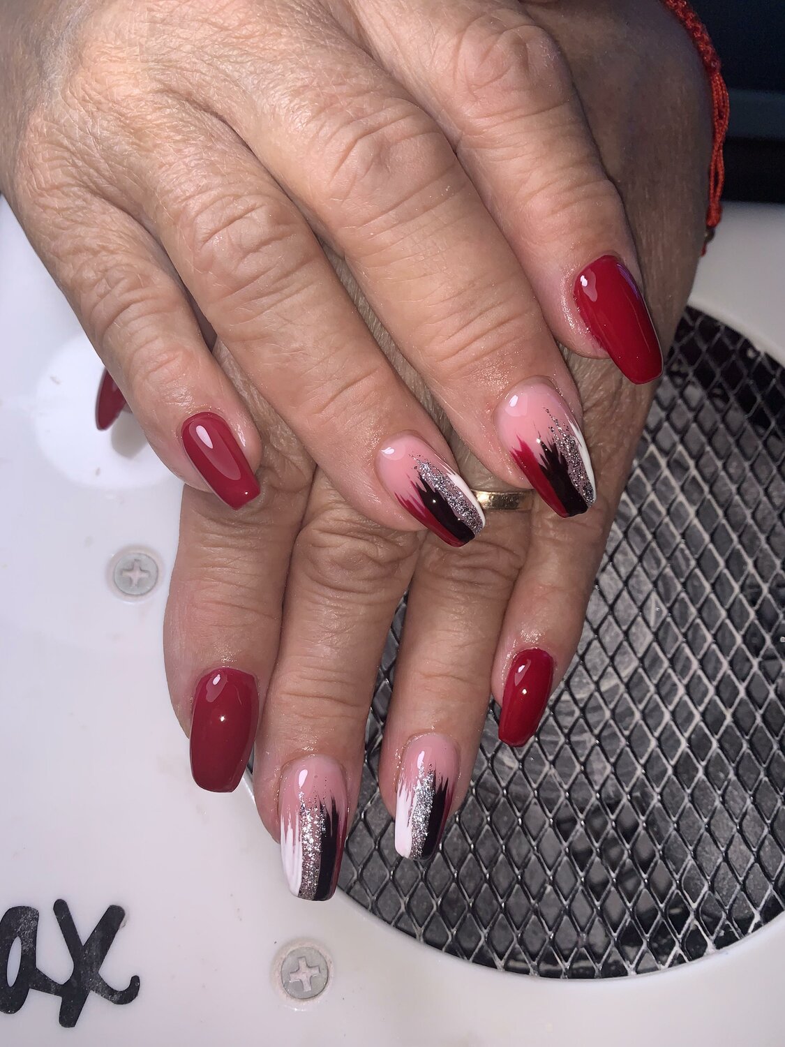 маникюр, ногти 💅, маникюр 💅, красные ногти дизайн, дизайн ногтей