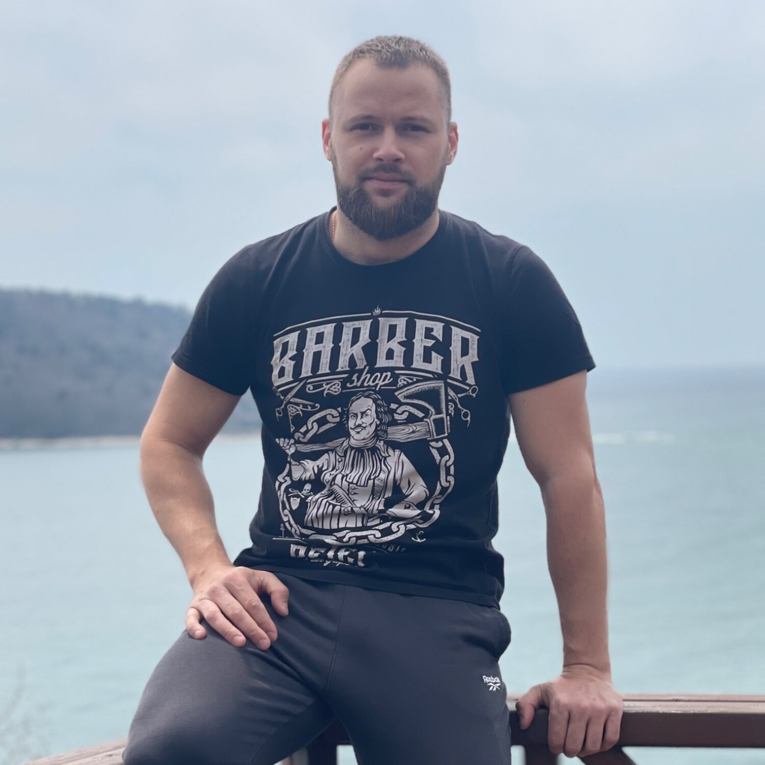 Виталий Овчаров
