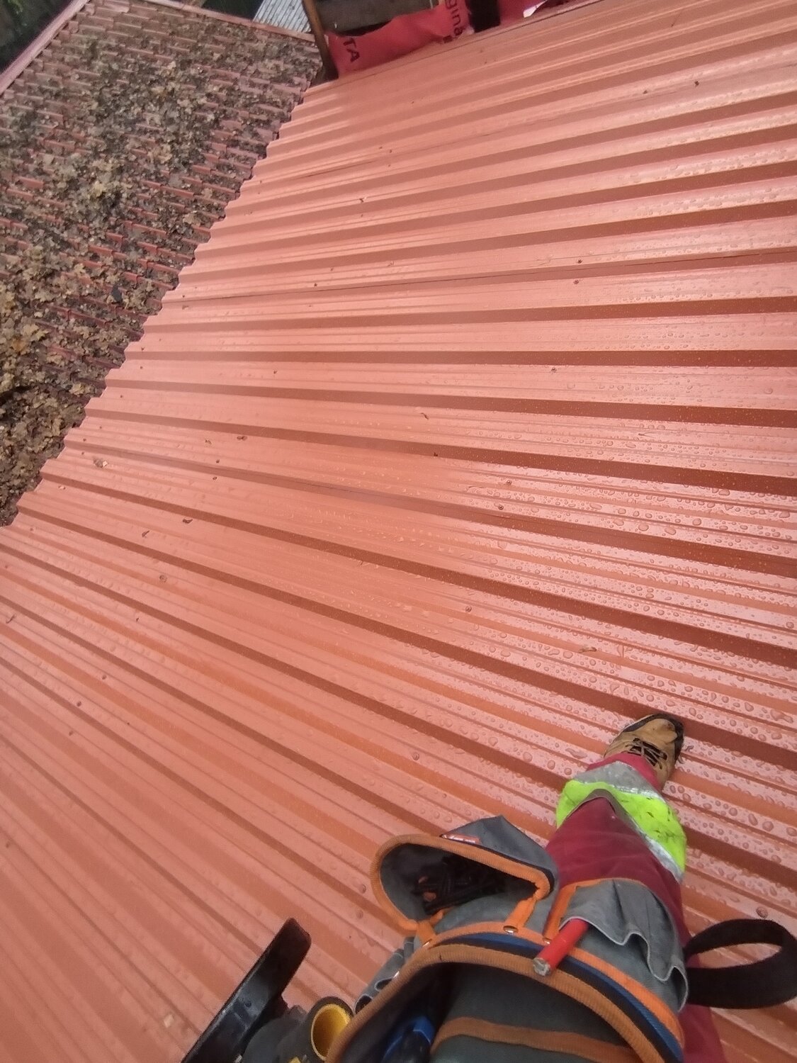 Кровельные работы в Москве и Московской области: 120 кровельщиков со ...