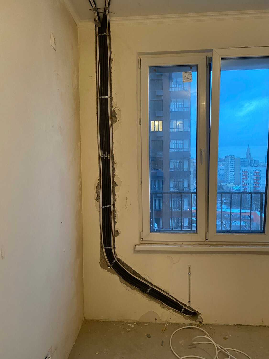 монтаж кондиционера, трасса для кондиционера, прокладка трассы для кондиционера, установленный кондиционер, установка кондиционера