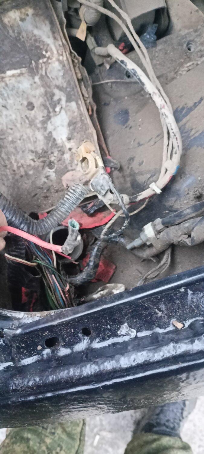 ваз 2107 инжектор синий провод, провод датчика топлива ваз 2114, автозапуск на ваз 2106, реле стартера 2114, реле стартера ваз 2114