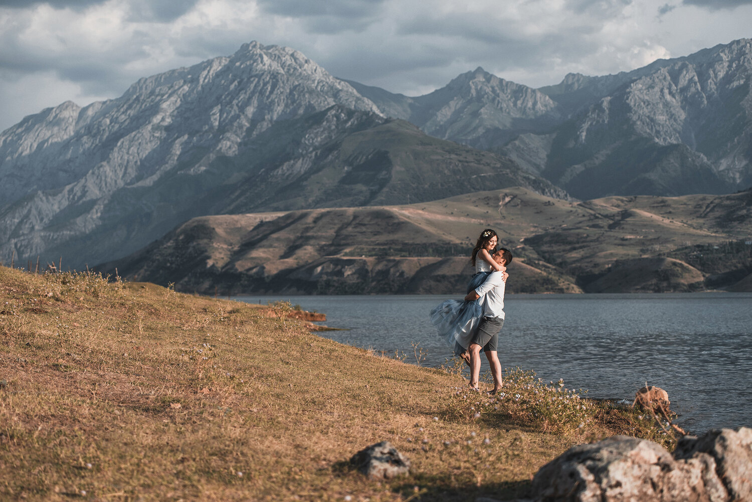 девушка, озеро гижгит кабардино балкария, женщина, в горах, иня горный алтай