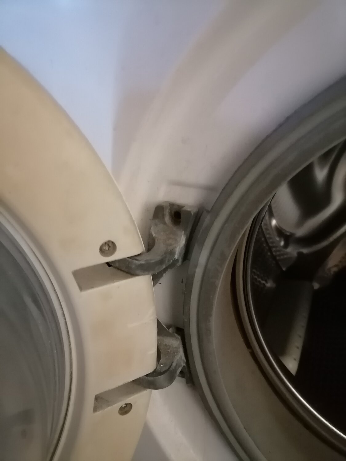 Ремонт стиральных машин с выездом на дом