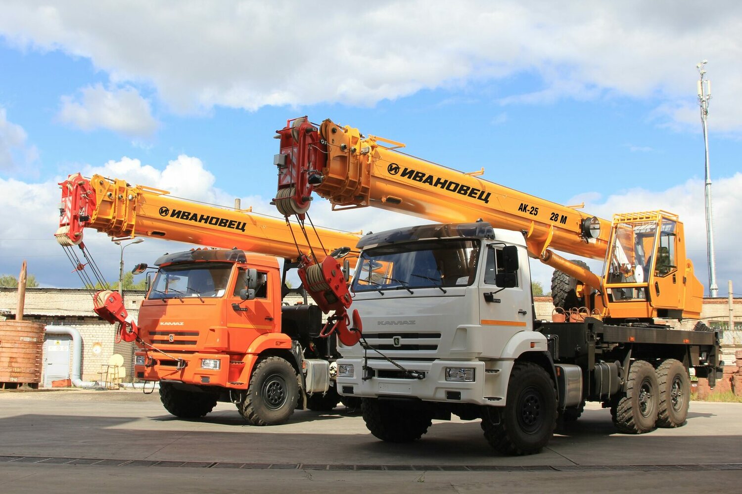 автокран 25 тонн, автокран ивановец, автокран ивановец кс-45717к-3, камаз автокран, ивановец 25 тонн