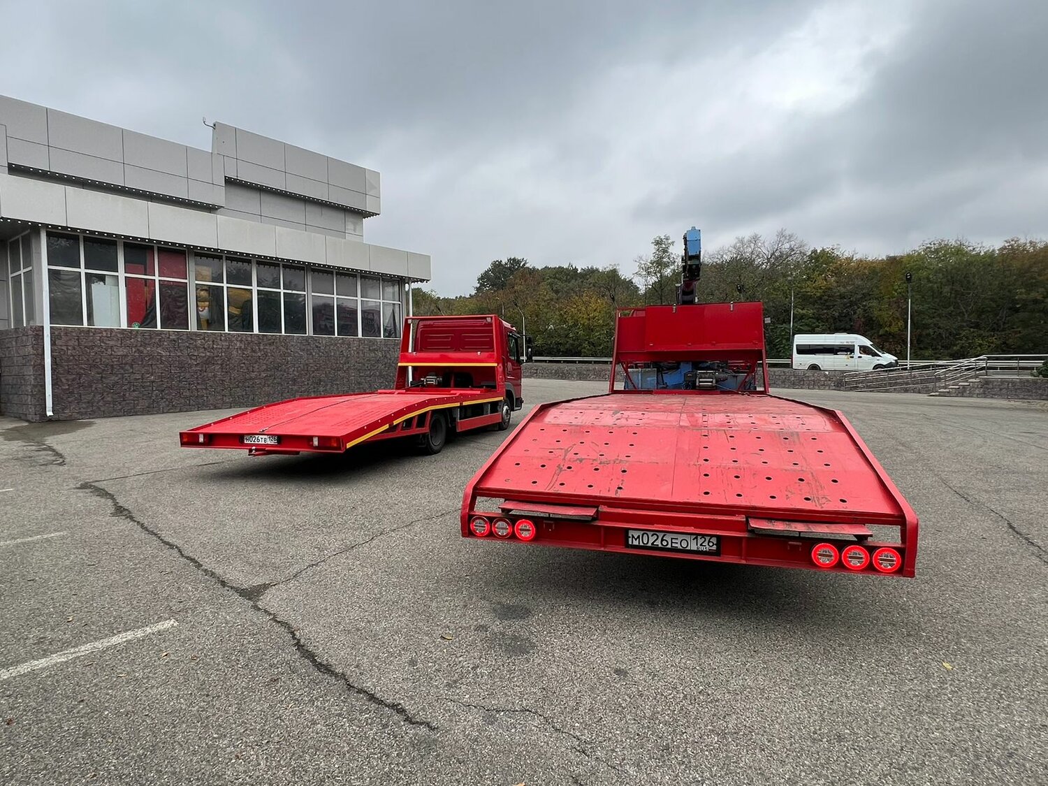 3034 sd автоэвакуатор, эвакуатор, эвакуаторная платформа на газель, эвакуатор форд, эвакуатор с платформой