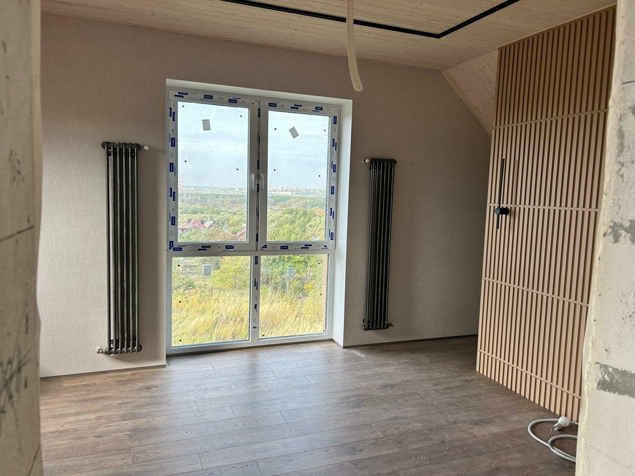 радиаторы отопления jaga knockonwood, арбония радиаторы, трубчатые радиаторы, радиаторы отопления для панорамных окон, вертикальные радиаторы
