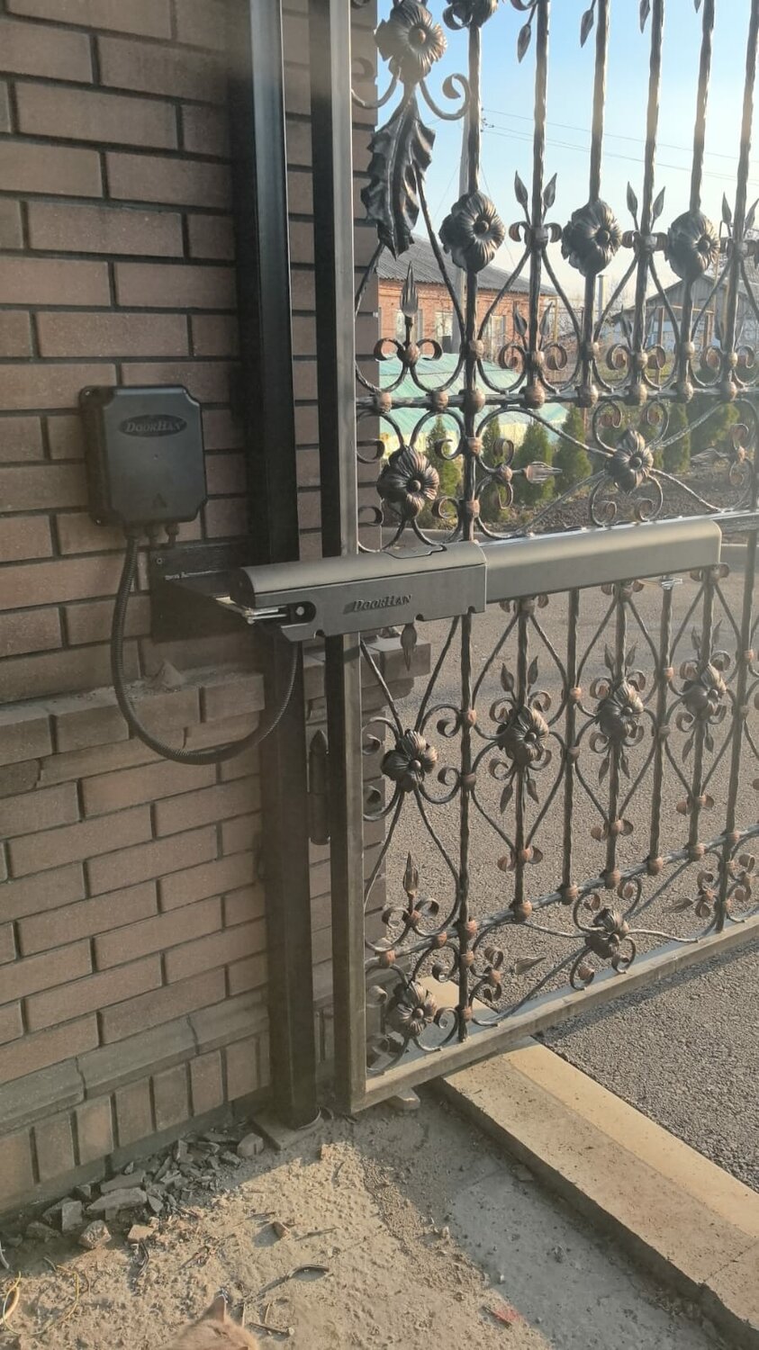 автоматические распашные ворота, автоматика для распашных ворот, автоматика для ворот зоммер, автоматика на распашные ворота, привод для распашных ворот came
