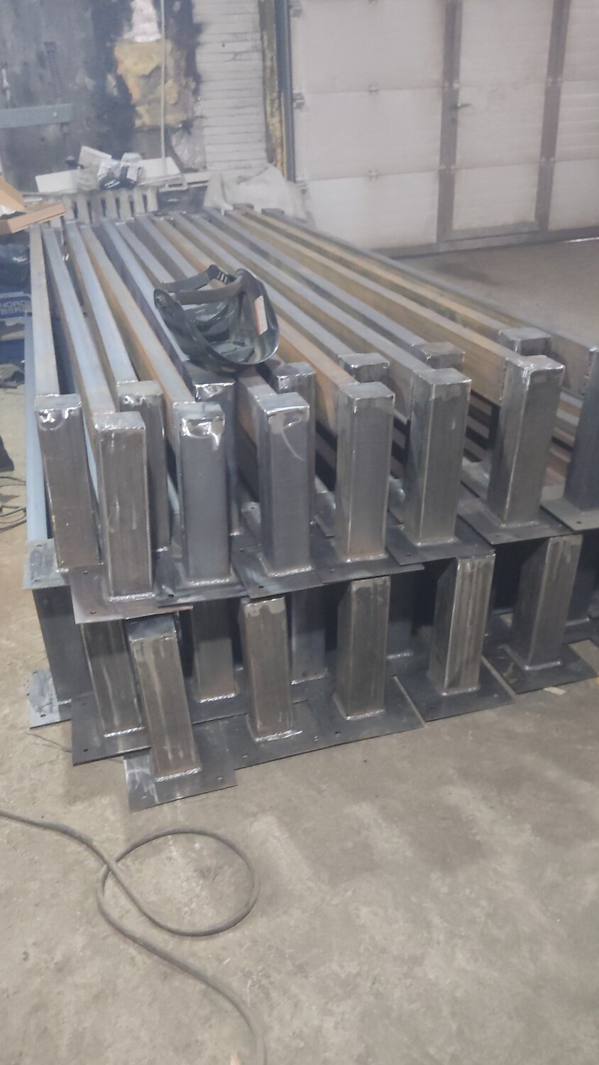 металл колонны 60ш2, двутавровая колонна, металлическая колонна, металлическая закладная под столб 80*80, столб металлический