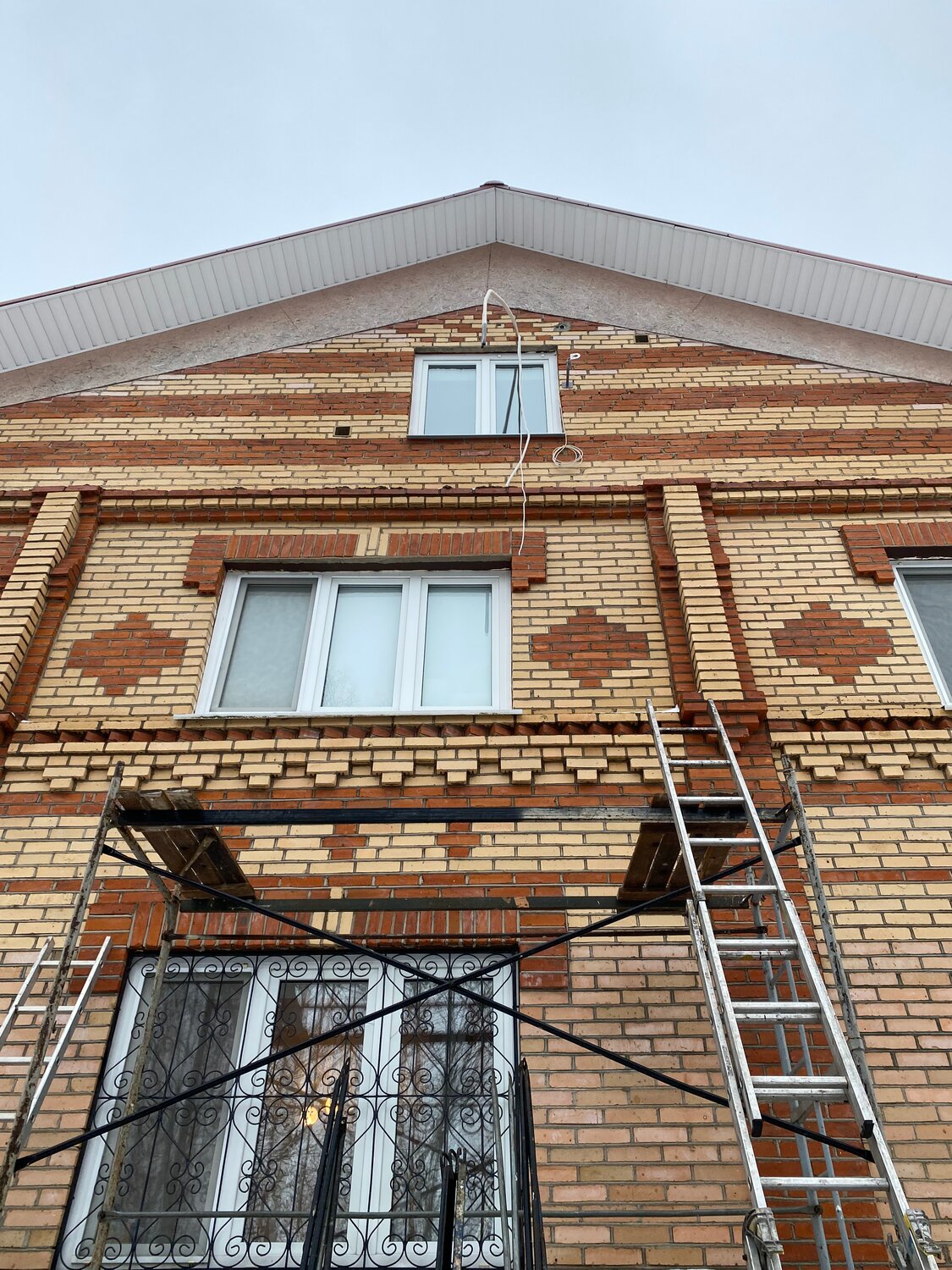 лестница алюминиевая 3x12 krause, лестница алюминиевая вихрь ла 3х14, трехсекционная лестница, лестница 3-секционная alumet p3 9320, лестница алюминиевая трехсекционная