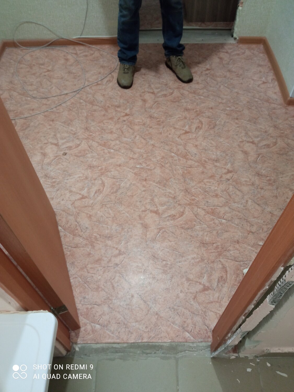 линолеум, однотонный линолеум, линолиум, укладка линолеума, квартир