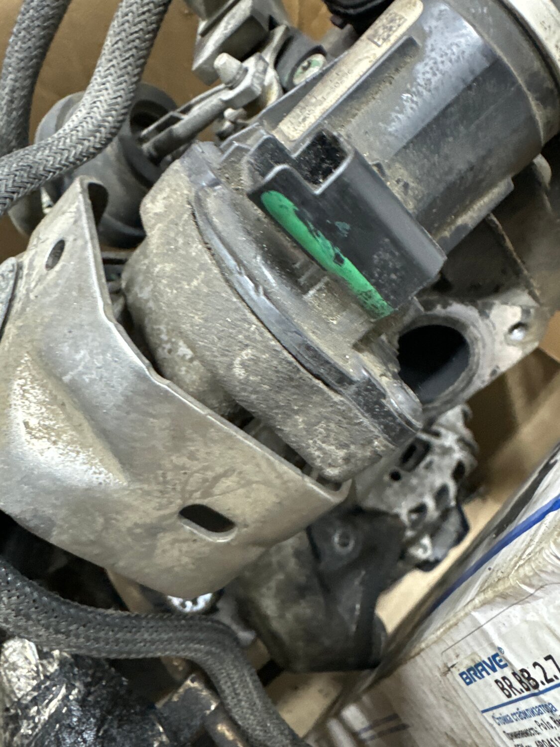 клапан егр citroen, клапан егр пежо 308, стартер фольксваген туарег 2.5 дизель, клапан egr, клапан egr citroen