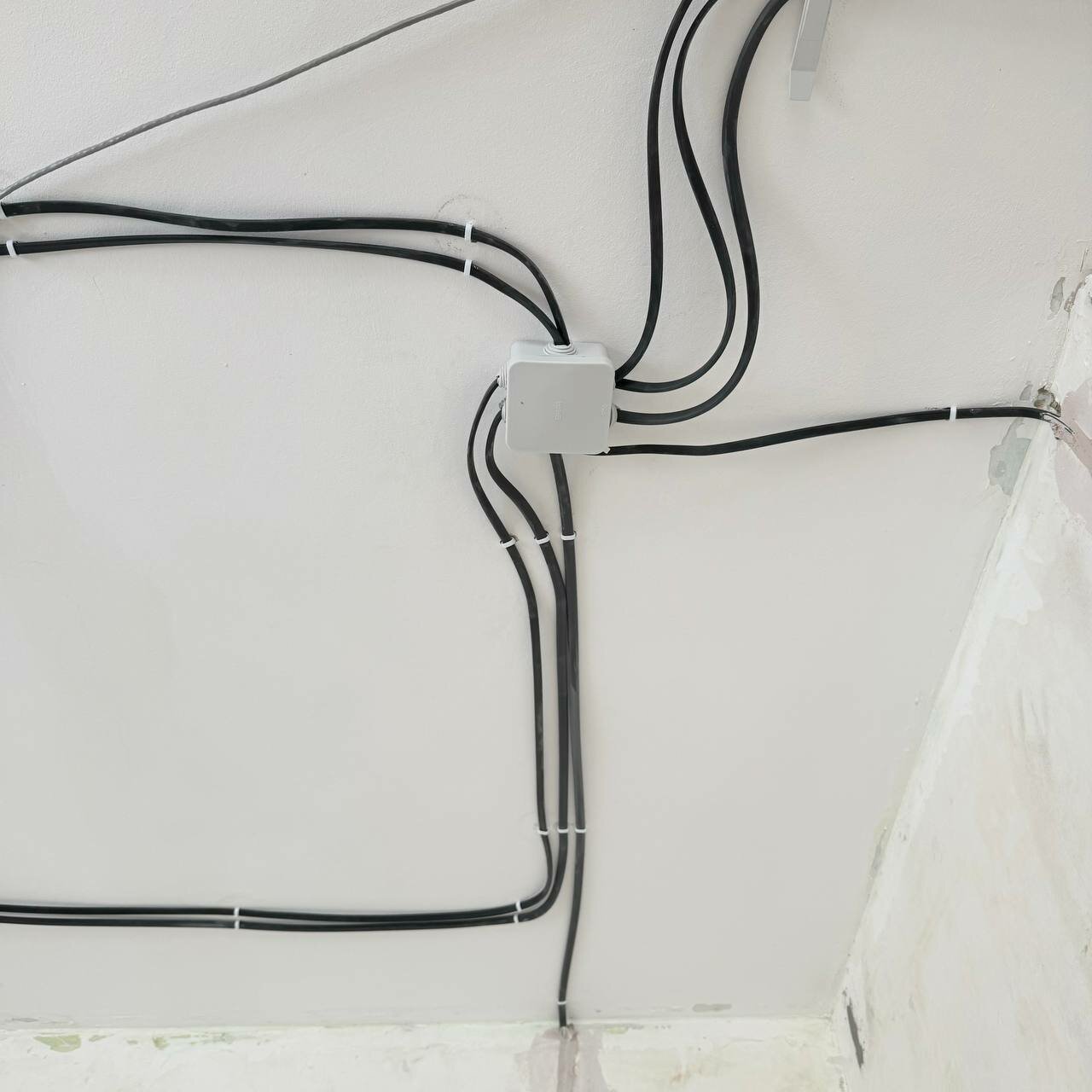 монтаж электропроводки, электрика, разводка электрики, монтаж электропроводки в квартире, электропроводка