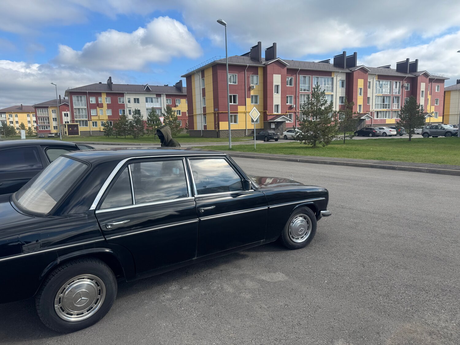 mercedes benz w 115, mercedes benz w 108, mercedes benz 280 se, mercedes benz w 114 w 115, Mercedes-Benz W123