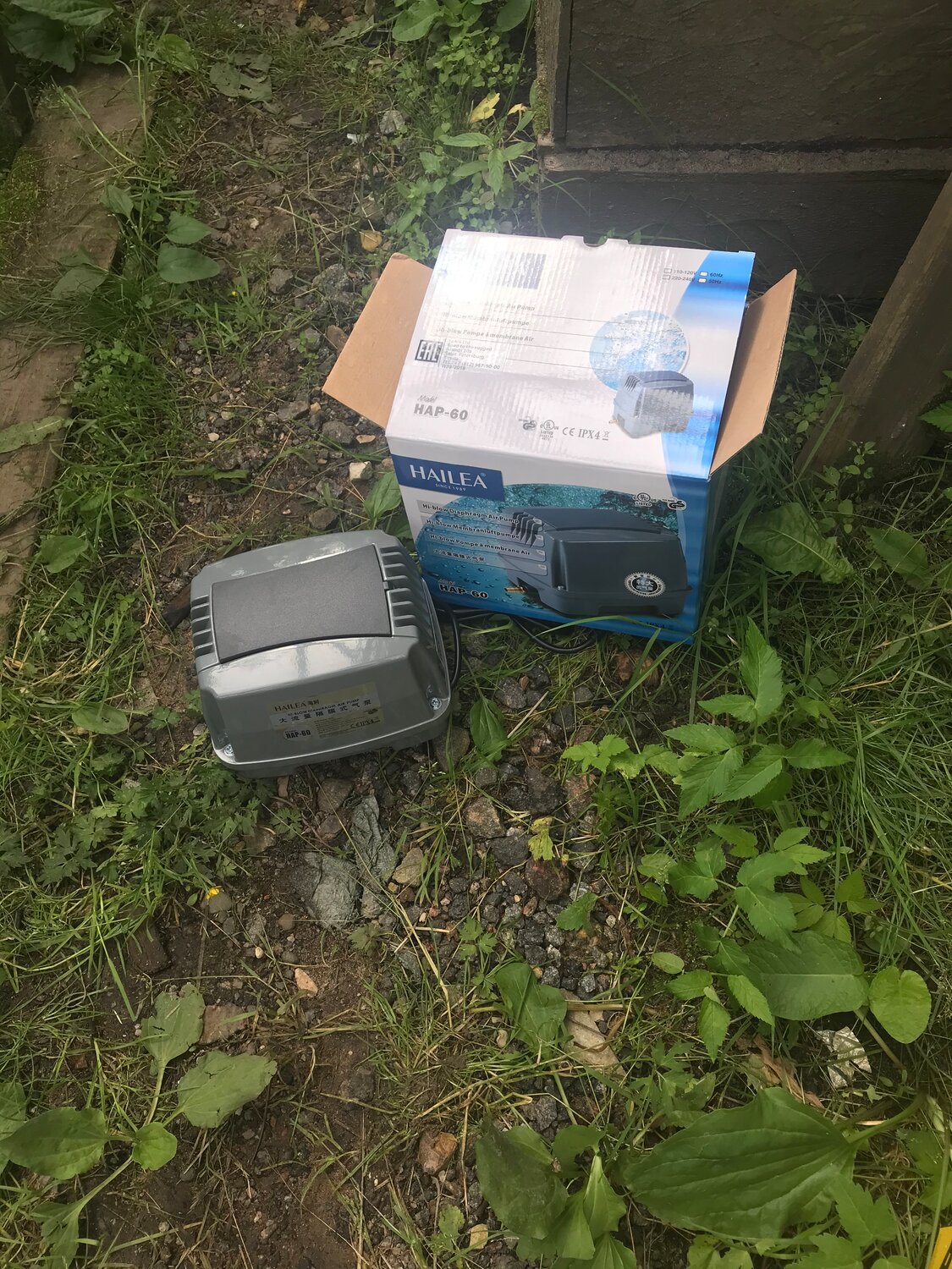 hailea hap 60, hailea air pump hap-80, внутренний вид септика с компрессором hailea hap-80 80 л/ми к, компрессор hailea hap-150, hailea hap 100