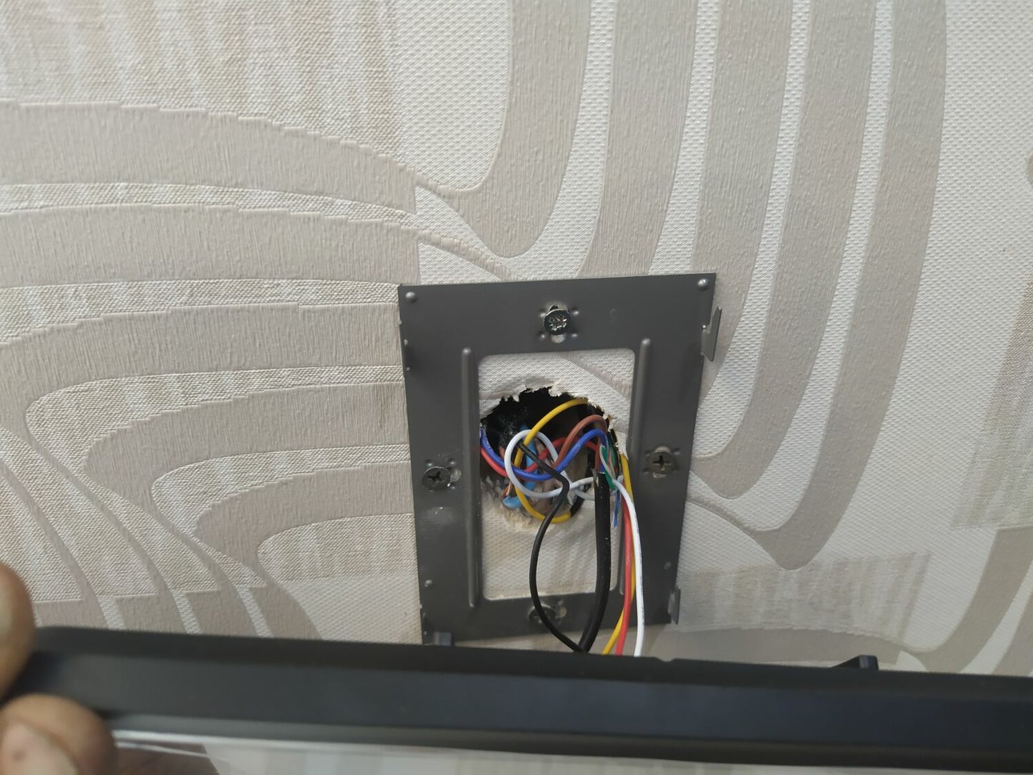 acv сабвуфер активный подключение, edifier r2800, фишка для сабвуфера ts-wx300a, edifier r 2700, автомобильный сабвуфер blaupunkt xlb 250a