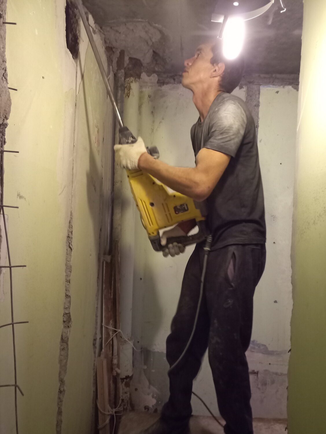 оштукатуривание стен, штукатурка стен, штукатурные работы, технология оштукатуривания стен, механизированная штукатурка стен