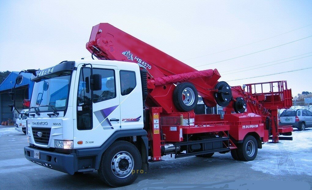 автовышка daewoo novus 46 м., автовышка daewoo novus, автовышка hansin hs 4570, спецтехника автовышка, автовышка hansin 45 метров