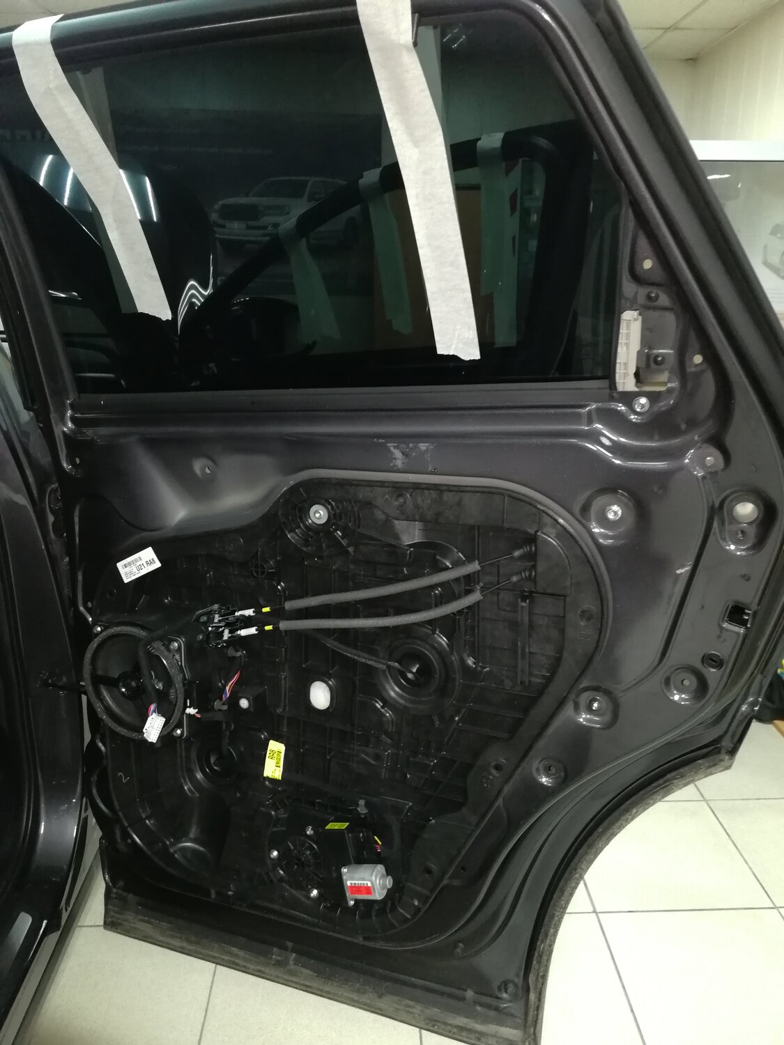 шумоизоляция дверей stp tiguan, шумоизоляция дверей автомобиля, шумоизоляция автомобиля, шумоизоляция kia seltos, шумоизоляция дверей