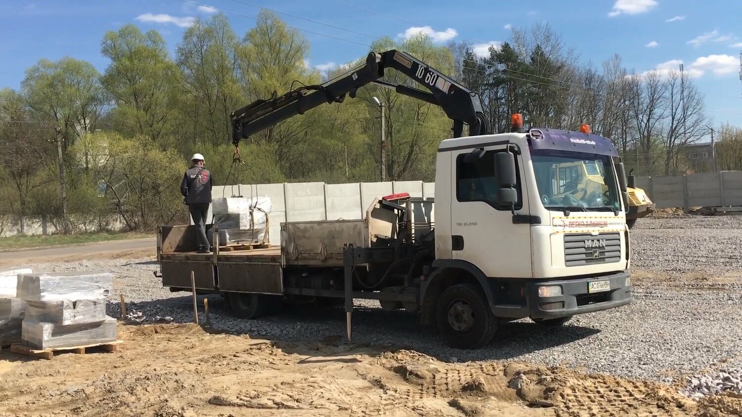 кран манипулятор, volvo fl 10 манипулятор, манипулятор вольво 10 тонн, ман tgm 18.240 манипулятор, манипулятор вольво 9 тонн