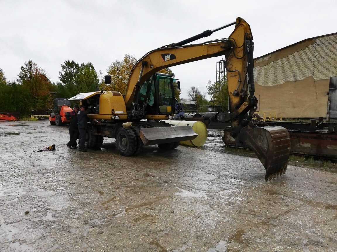 гусеничный экскаватор, экскаватор caterpillar, экскаватор катерпиллер, экскаватор caterpillar 318cl, спецтехника экскаватор
