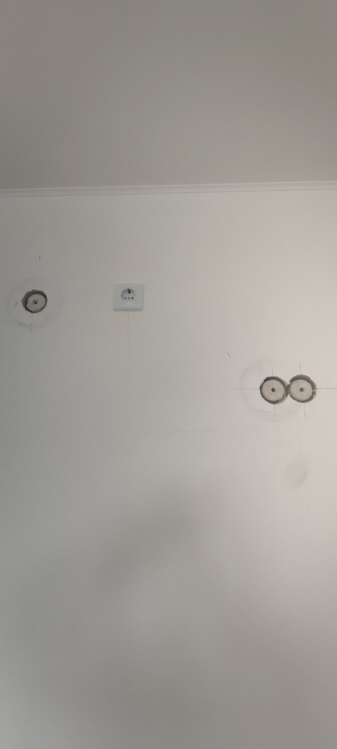 установка розеток, перенос розеток, розетка, интерьер, минимализм