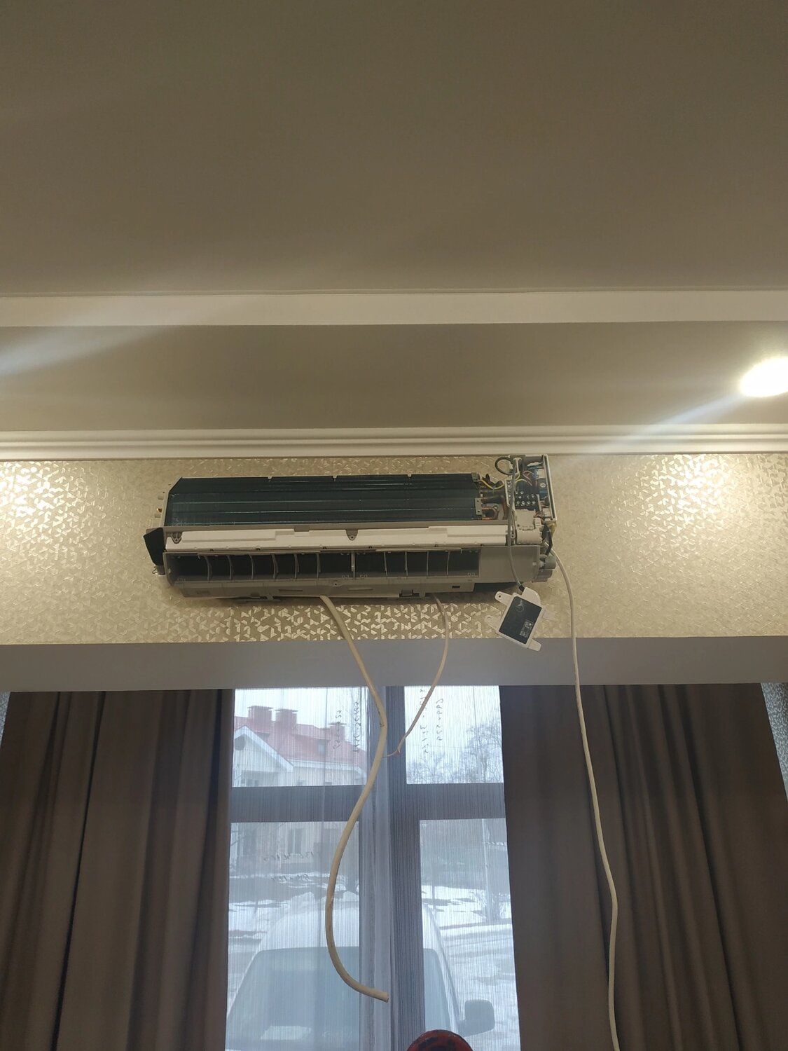 Установка кондиционера
