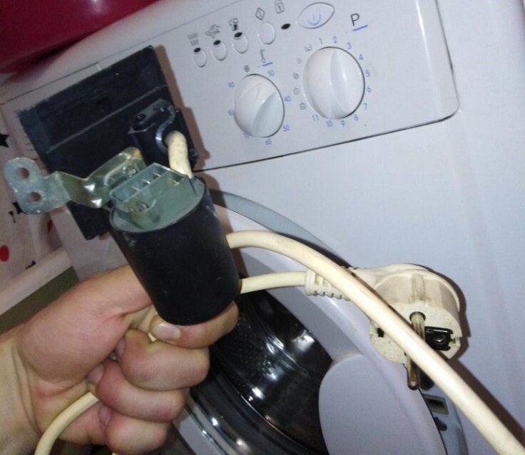 сетевой фильтр стиральной машины, стиральная машина, сетевой фильтр стиральной машины индезит, procond elettronica 411612430 для стиральной машины indesit, стиральная машинка не набирает воду