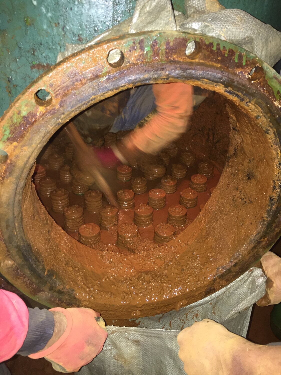 кожухотрубный теплообменник промывка, медный кожухотрубный теплообменник, кожухотрубный теплообменник omt sa081-310-l4, теплообменник кожухотрубный котельная, кожухотрубный теплообменник