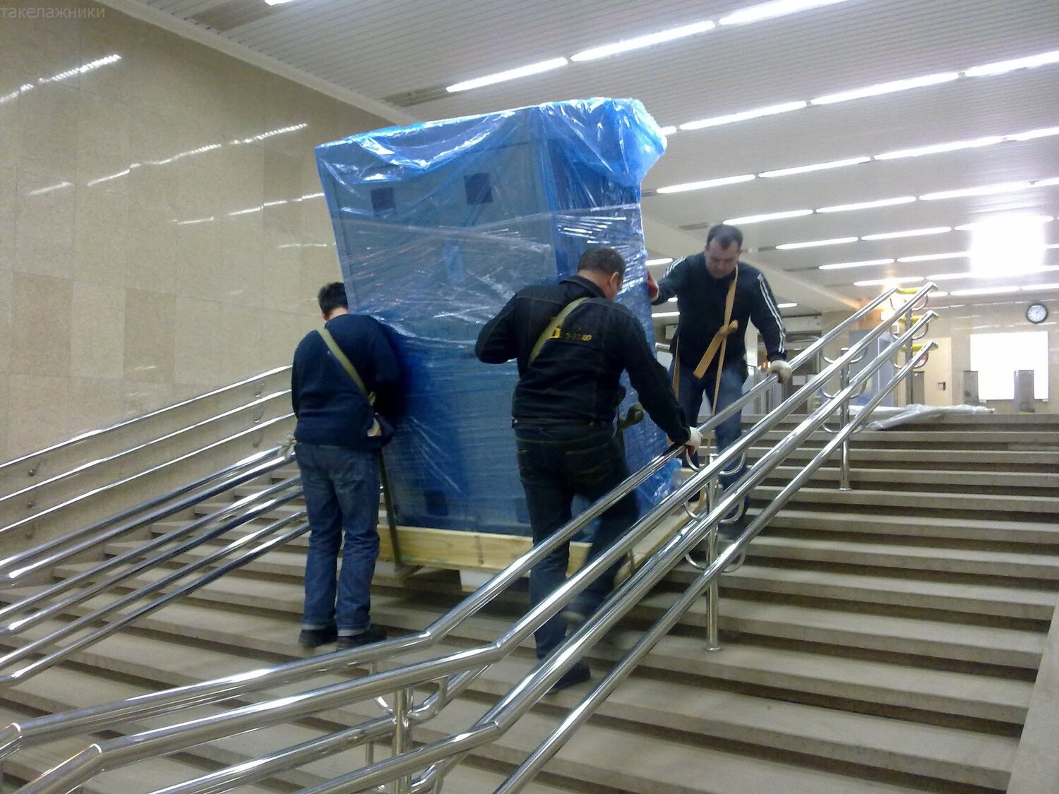 такелажные работы, такелаж грузчики, такелажники, безопасность в метро, грузчики самара