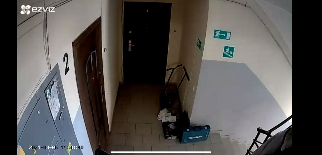 подъезд, комната бывших, мебель, подъезд россии, пять ночей в подъезде