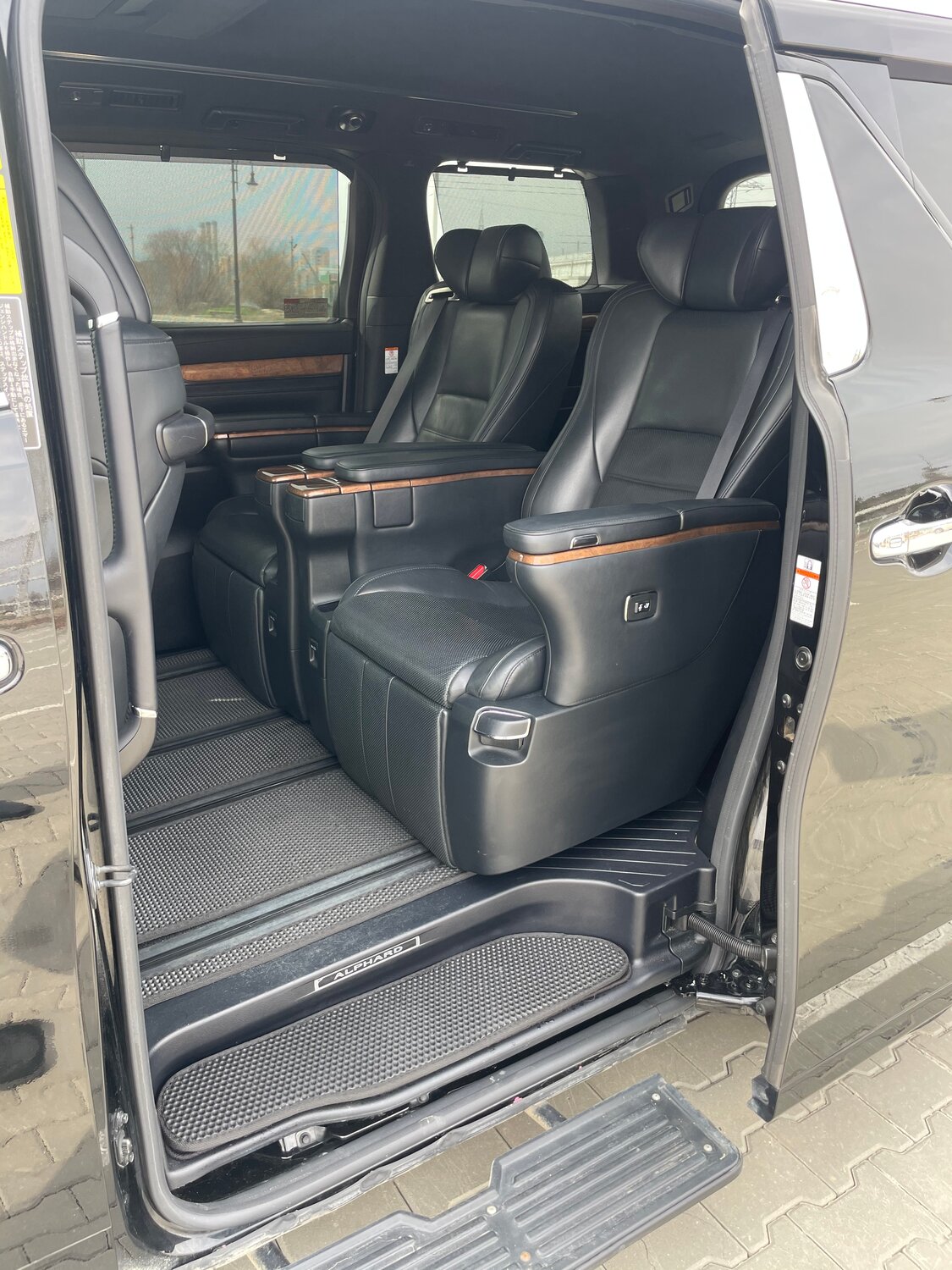 тойота альфард, alphard hybrid, новая тойота альфард, тойота альфард 3 рестайлинг 2021, Mercedes-Benz Vito II (W639) Рестайлинг