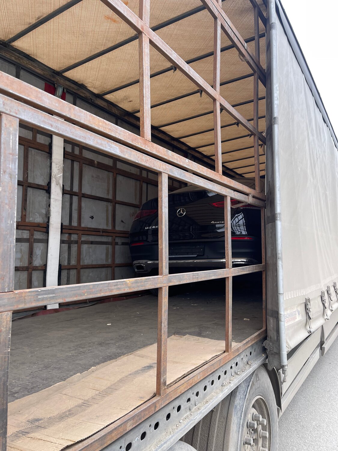 полуприцеп шторный, тентованный полуприцеп, еврофургон, газель кузов, шторно бортовой полуприцеп