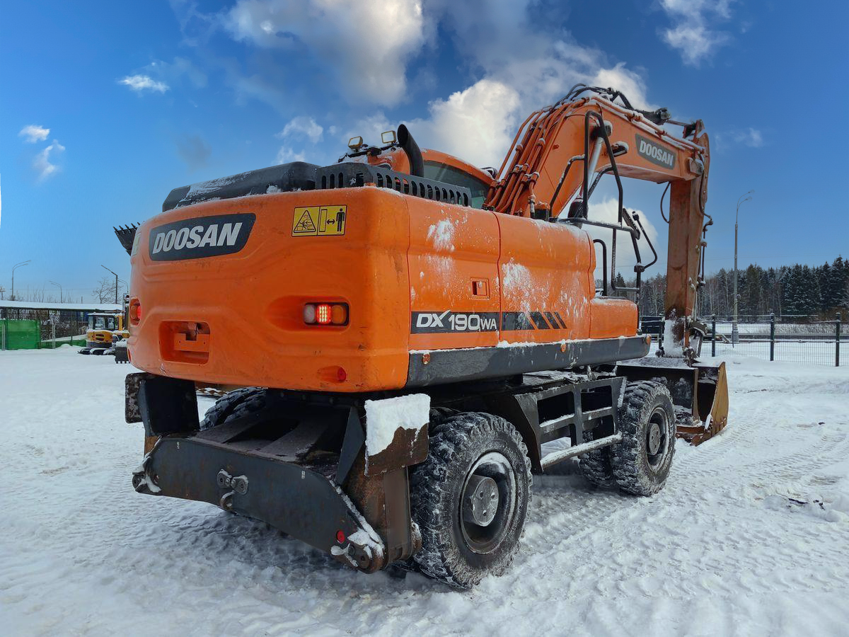 колесный экскаватор doosan dx190wa, экскаватор doosan, doosan corporation, doosan dx 190 wa, колёсный экскаватор doosan dx160w