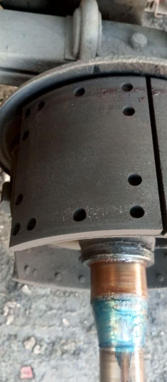накладки тормозные brake linings, колодки тормозные, накладки тормозные, накладки тормозные оси valx, тормозные колодки задние