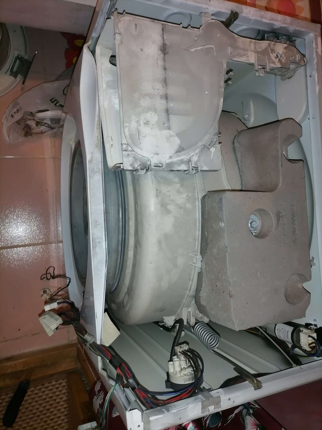 Ремонт стиральных машин с выездом на дом