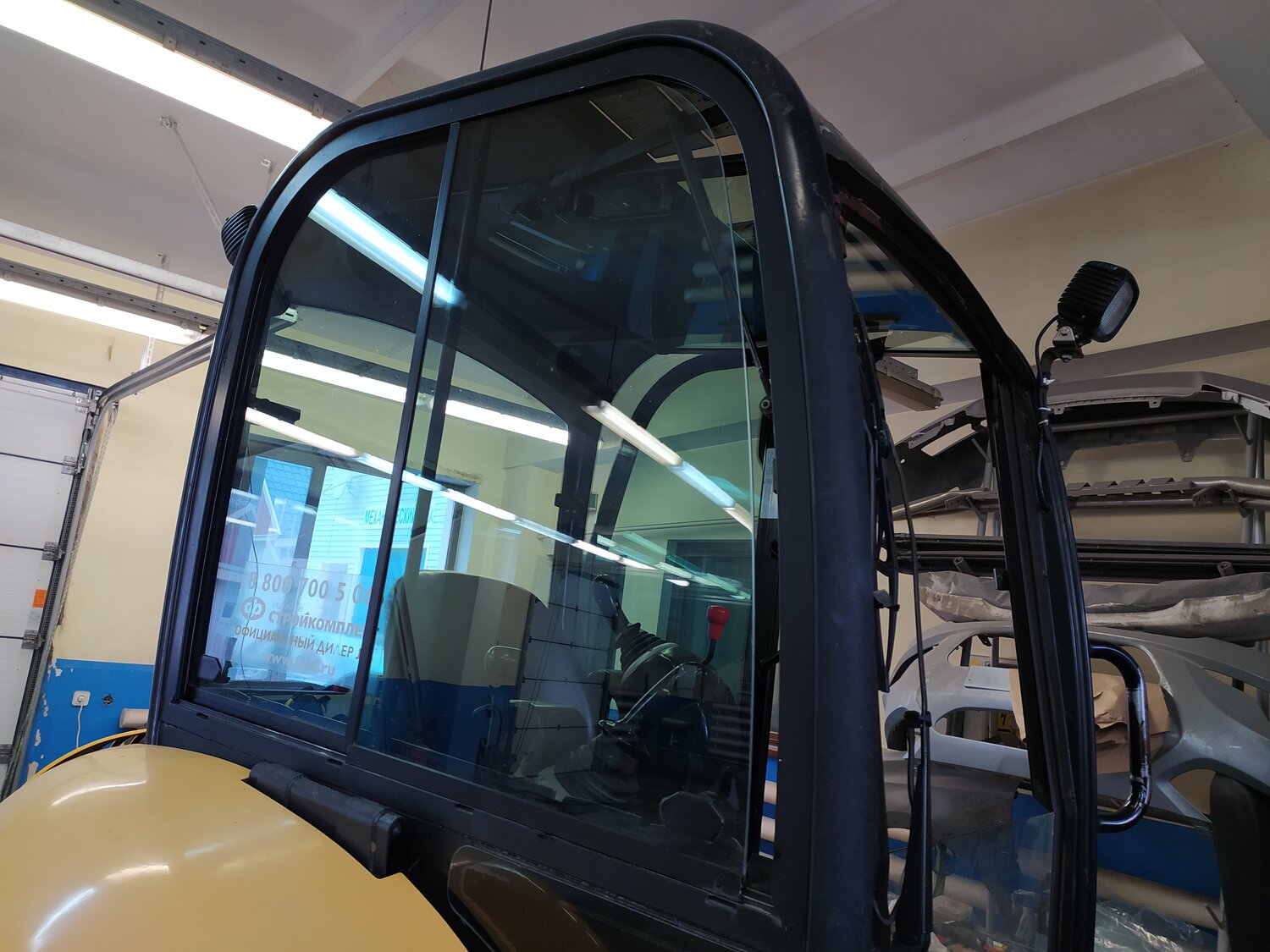 автомобиль, кабина экскаватора, кабина стекло jcb, автомобильное стекло, авто