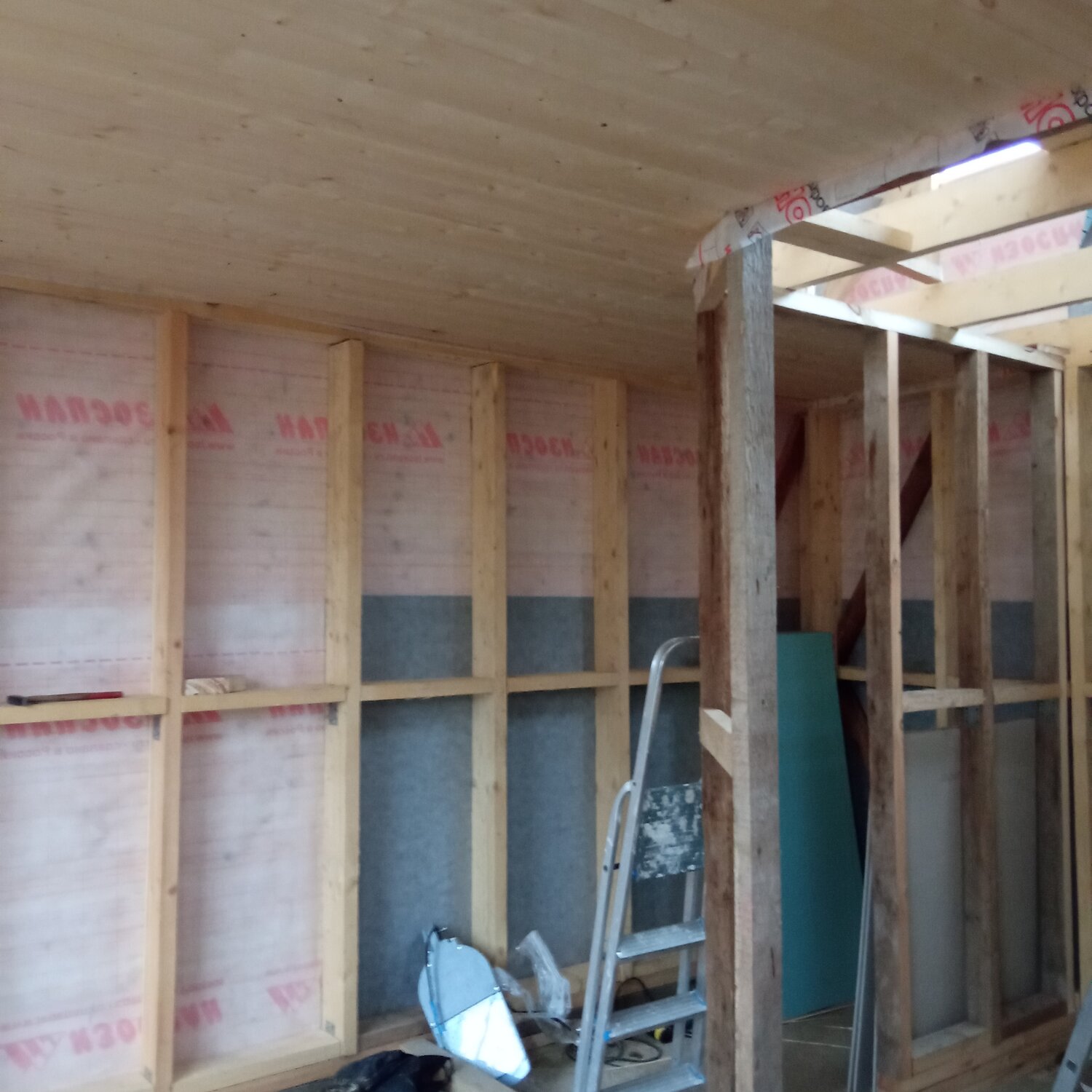 утепление каркасного дома, перегородки в каркасном доме, межкомнатные перегородки в каркасном доме, утепление дома, каркасные перегородки в деревянном доме