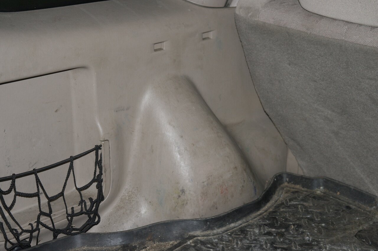 пол багажника honda civic ek3, обшивка багажника, багажник, багажник калина, боковина багажника калина 1 универсал