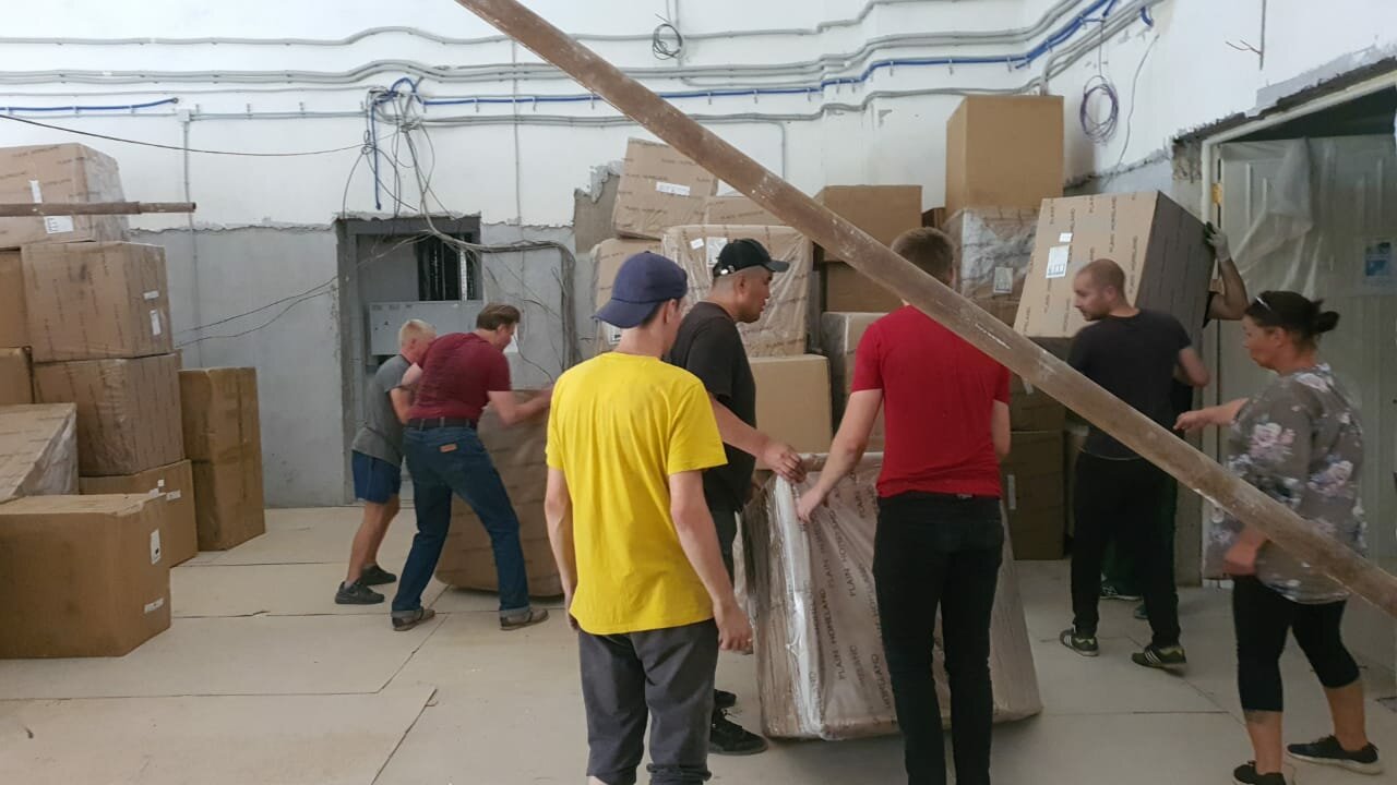 Услуги грузчиков в Москве: 120 грузчиков со средним рейтингом 4.8 с ...