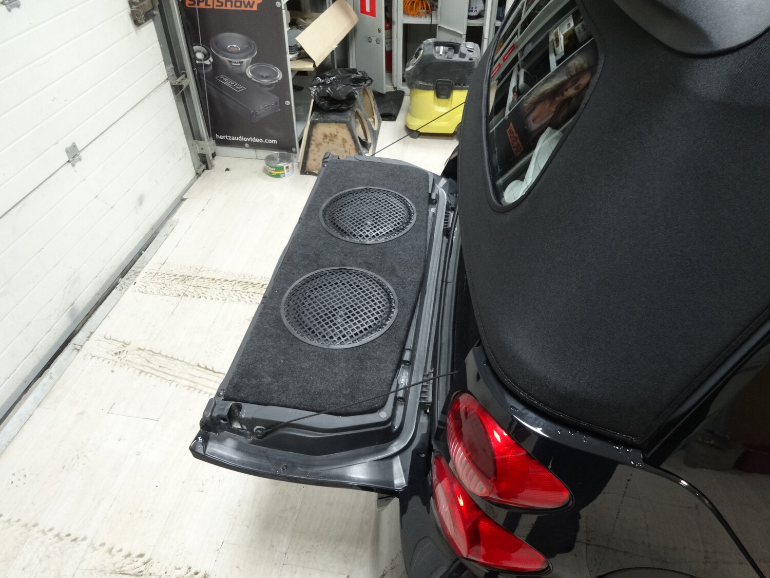 автозвук в volkswagen caravelle, kia picanto сабвуфер, kicker e5 сабвуфер, автозвук, сабвуфер wrangler jk