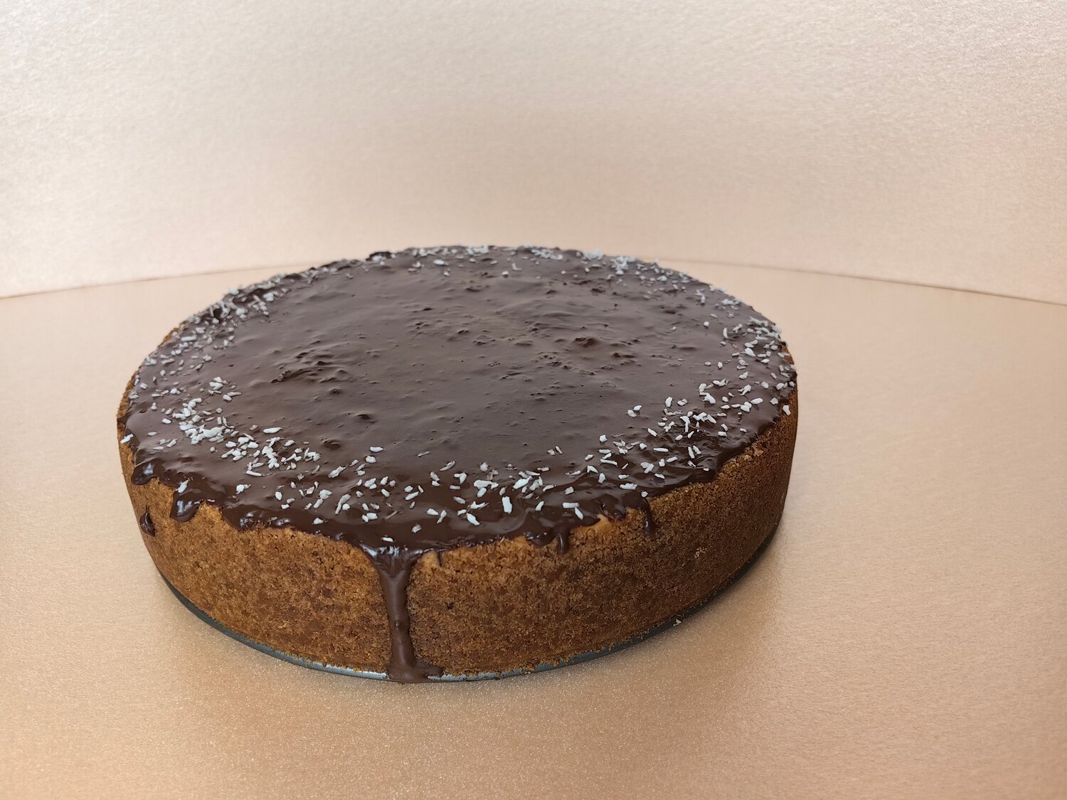 шоколадный бисквит, пирог шоколадный, шоколадный торт, торт медовик с шоколадной глазурью, торт шоколадно грушевый крустильян