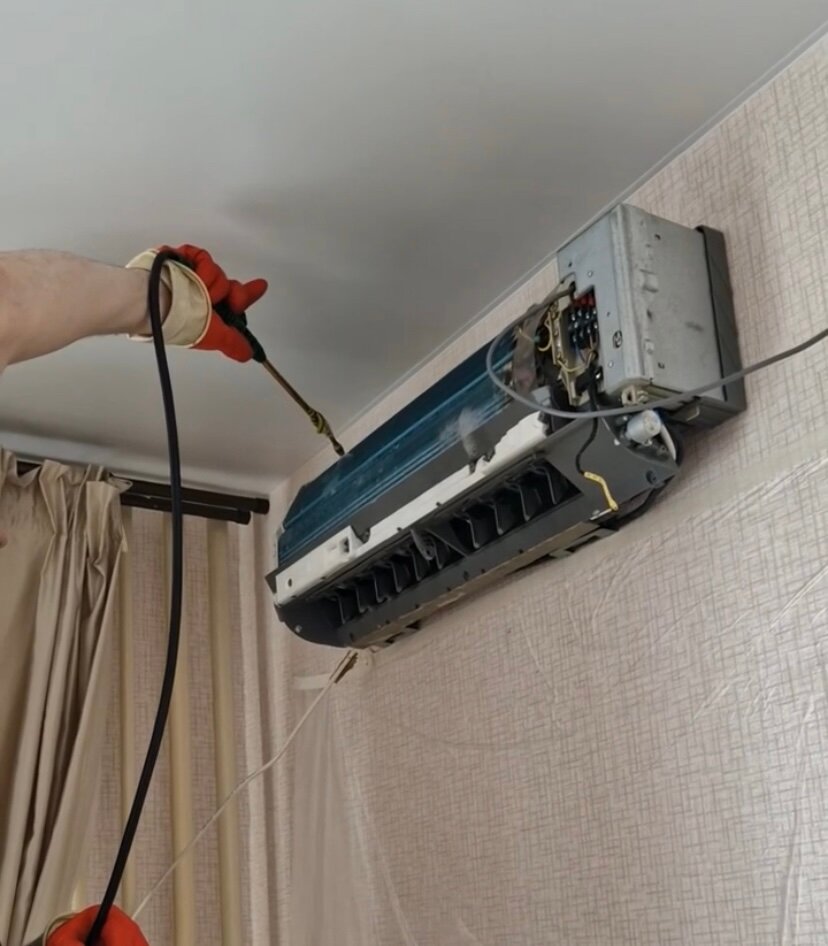 монтаж кондиционера, установленный кондиционер, кондиционеры сплит системы, варианты установки кондиционера, внутренний блок кондиционера