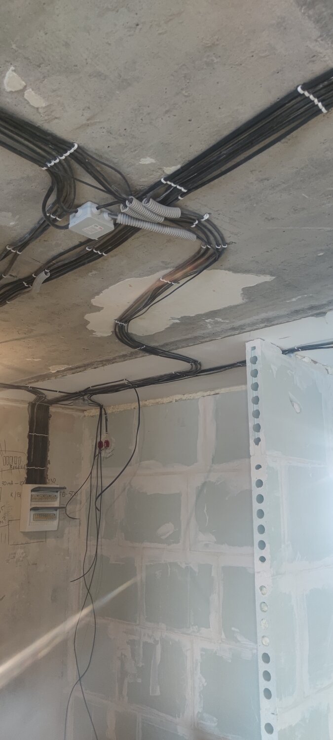 монтаж электропроводки, проводка электрики, электрика в частном доме, монтаж проводки, монтаж электропроводки в квартире