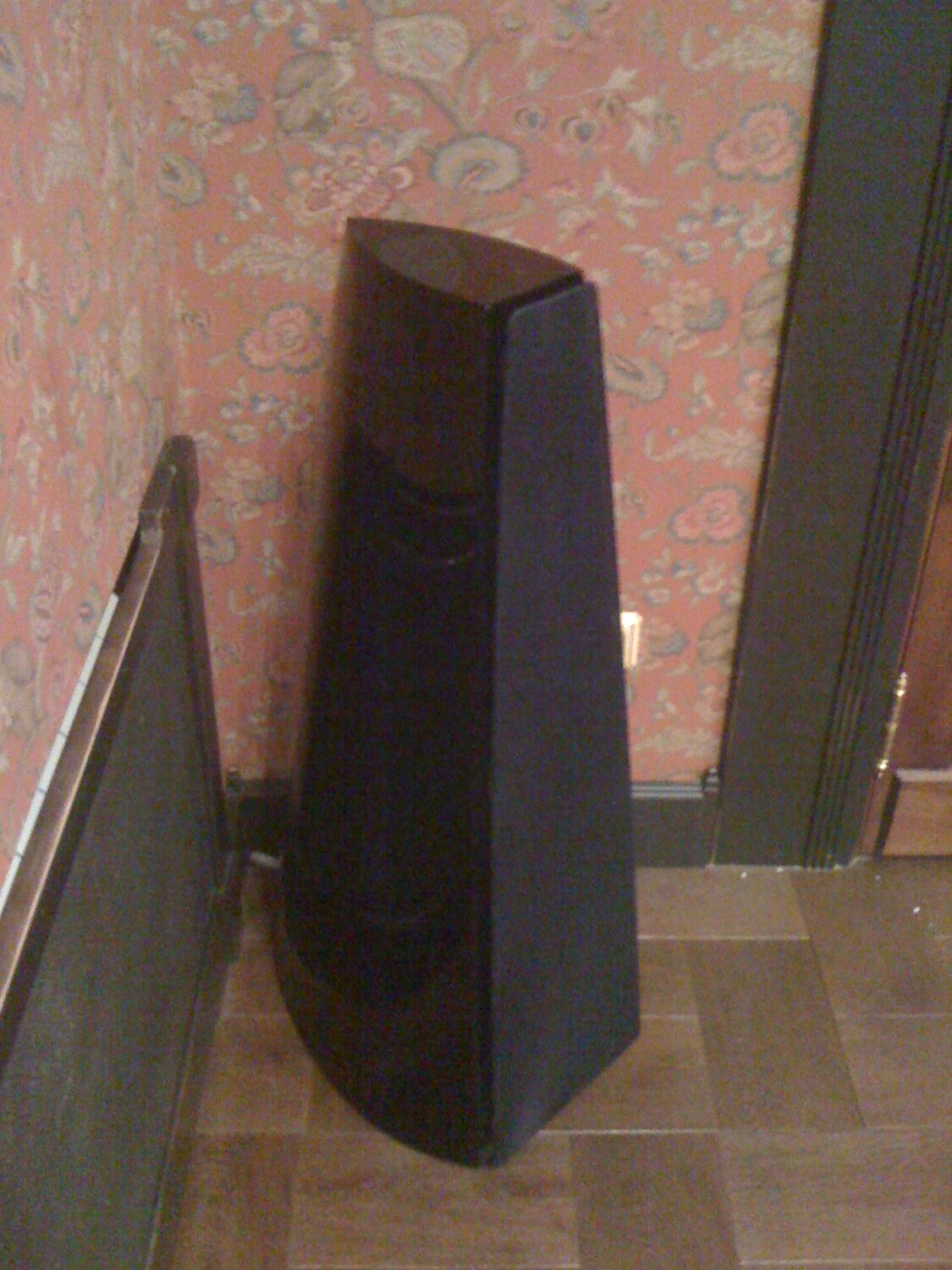 martin logan motion 12, акустическая система, акустика, акустика колонки, акустическая система svs