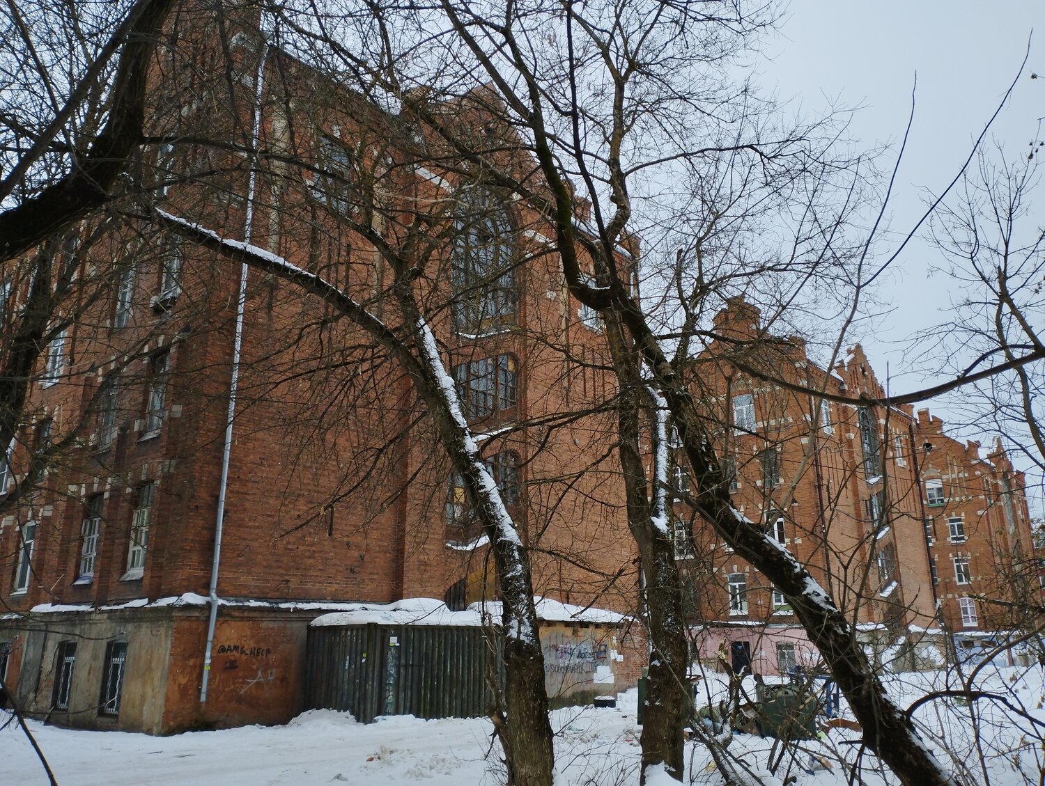 здание, казармы рождественской мануфактуры п в берга, казармы рождественской мануфактуры берга тверь, казармы рождественской мануфактуры п. в. берга тверь, жилой дом